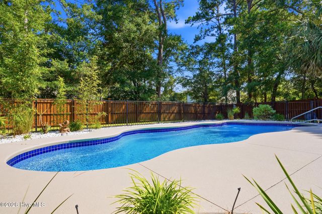 107 River Court, Wilmington, NC 28412