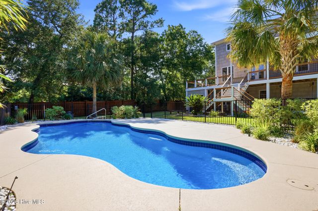 107 River Court, Wilmington, NC 28412