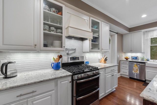 611 E Walnut Street, Horicon, WI 53032