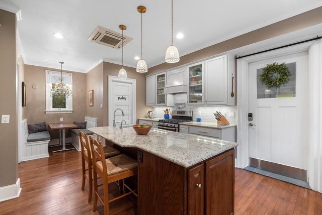 611 E Walnut Street, Horicon, WI 53032