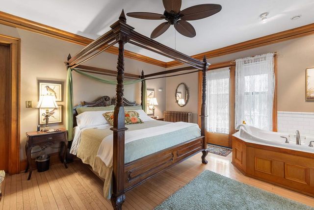 611 E Walnut Street, Horicon, WI 53032