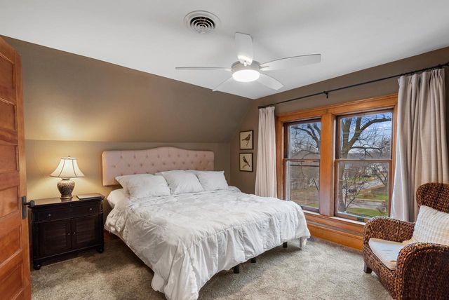 611 E Walnut Street, Horicon, WI 53032