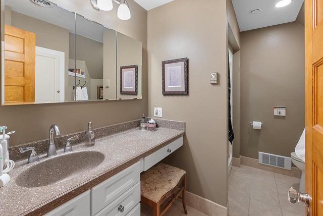 611 E Walnut Street, Horicon, WI 53032