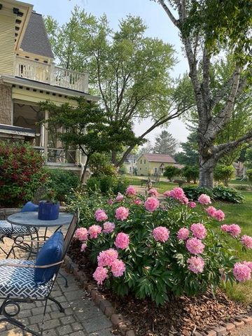 611 E Walnut Street, Horicon, WI 53032