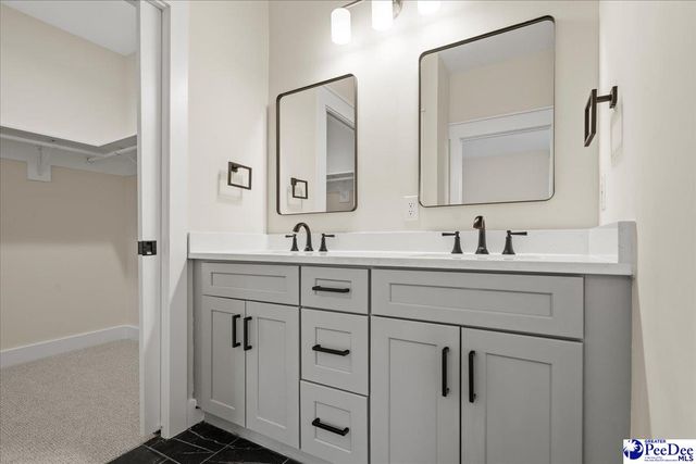 125 E Pine Street, Florence, SC 29506