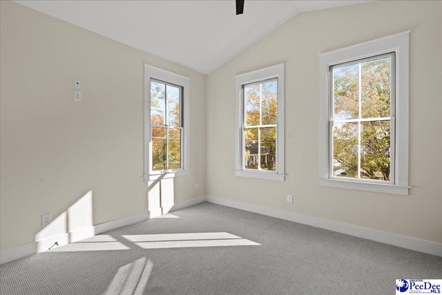 125 E Pine Street, Florence, SC 29506