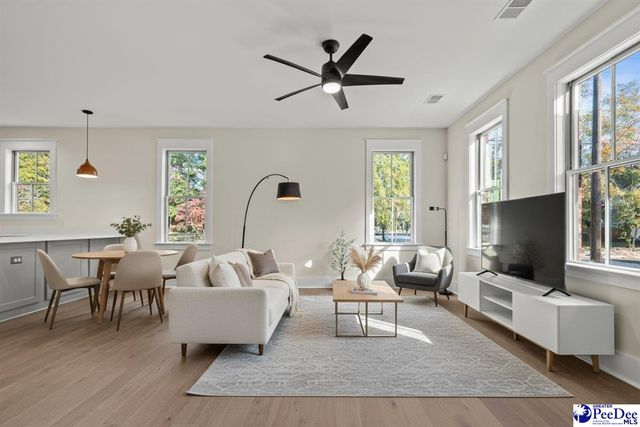 125 E Pine Street, Florence, SC 29506