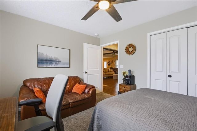 905 Ingleside Drive, Pleasant Hill, MO 64080