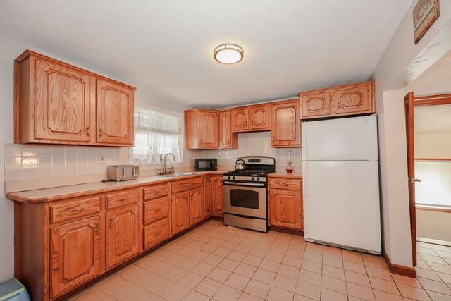 34 Franklin Ave, Somerville, MA 02145