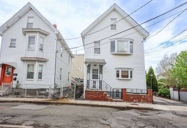 34 Franklin Ave, Somerville, MA 02145