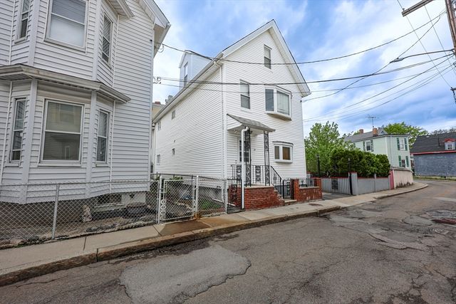 34 Franklin Ave, Somerville, MA 02145