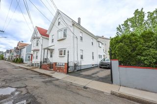 34 Franklin Ave, Somerville, MA 02145