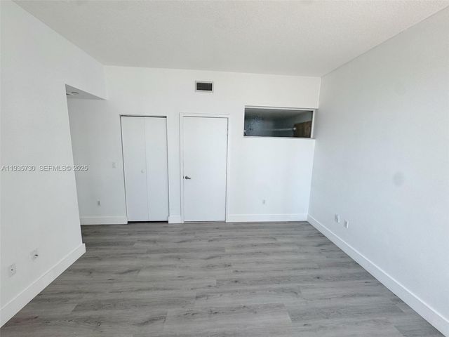 350 NE 24th St 1001, Miami, FL 33137