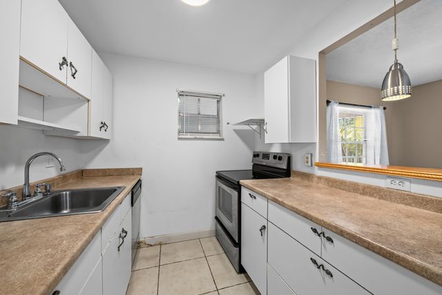 1407 NE 56TH Street 209, Fort Lauderdale, FL 33334