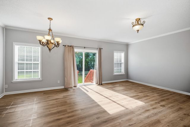500 Burkelo Road, Wagener, SC 29164