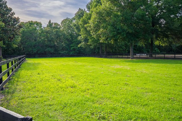 500 Burkelo Road, Wagener, SC 29164