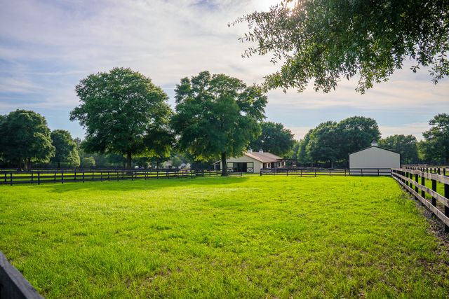 500 Burkelo Road, Wagener, SC 29164