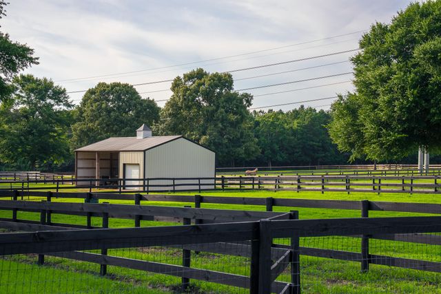500 Burkelo Road, Wagener, SC 29164