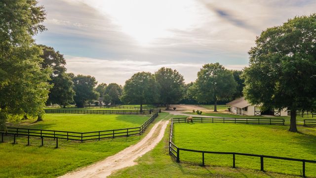 500 Burkelo Road, Wagener, SC 29164