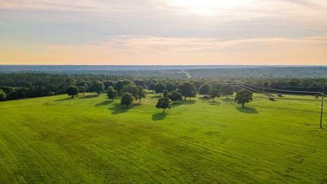 500 Burkelo Road, Wagener, SC 29164