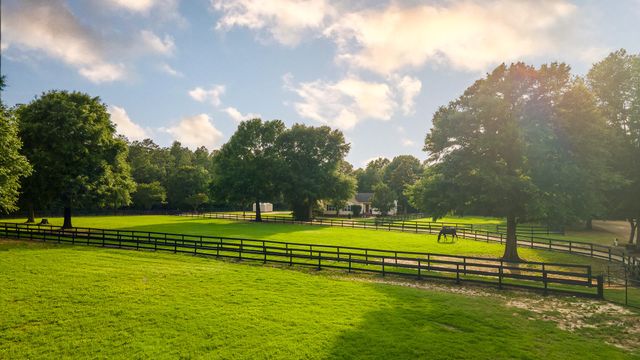 500 Burkelo Road, Wagener, SC 29164