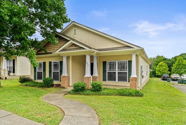 141 Dimaggio Dr, Springfield, TN 37172