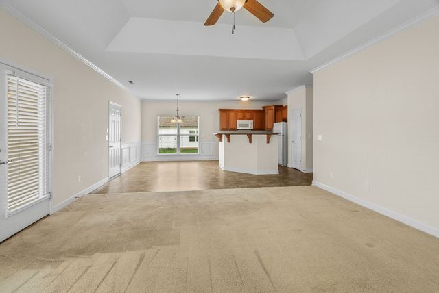 141 Dimaggio Dr, Springfield, TN 37172
