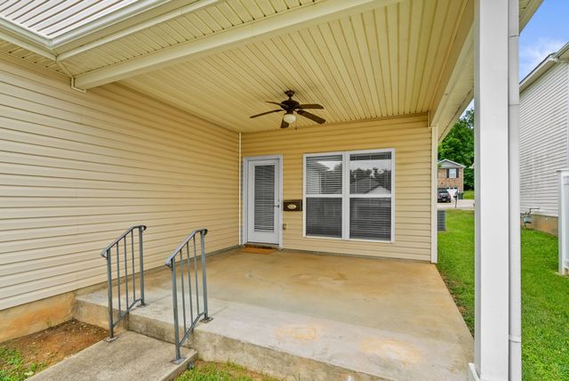 141 Dimaggio Dr, Springfield, TN 37172