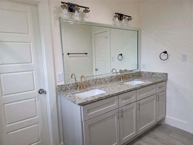 2142 De Soto Street, Houston, TX 77091