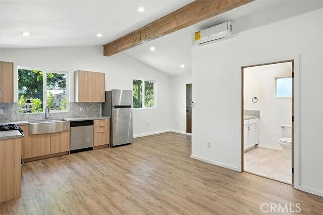 8846 Laramie Avenue, Winnetka (los Angeles), CA 91306