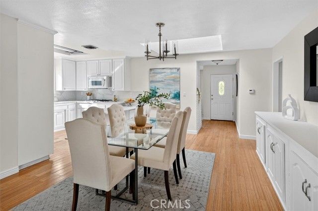 8846 Laramie Avenue, Winnetka (los Angeles), CA 91306