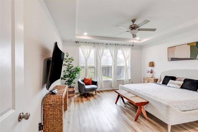 713 Leeward PASS, Leander, TX 78641