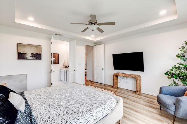 713 Leeward PASS, Leander, TX 78641