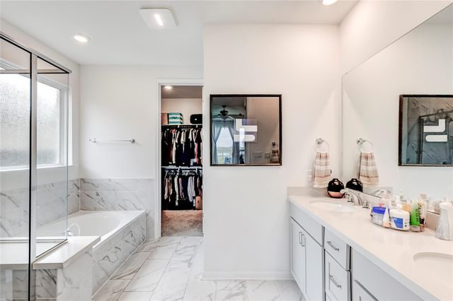 713 Leeward PASS, Leander, TX 78641