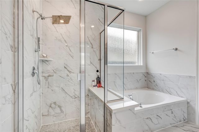 713 Leeward PASS, Leander, TX 78641