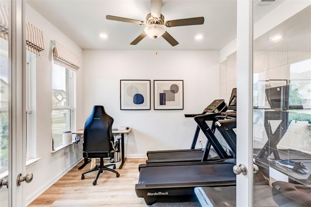 713 Leeward PASS, Leander, TX 78641