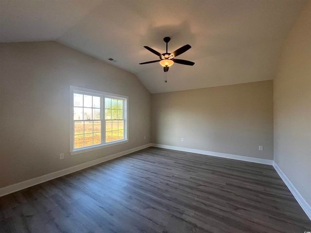 978 Inglewood Dr., Loris, SC 29569