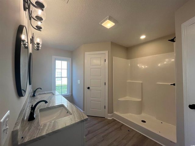 978 Inglewood Dr., Loris, SC 29569