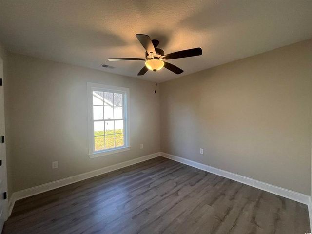978 Inglewood Dr., Loris, SC 29569