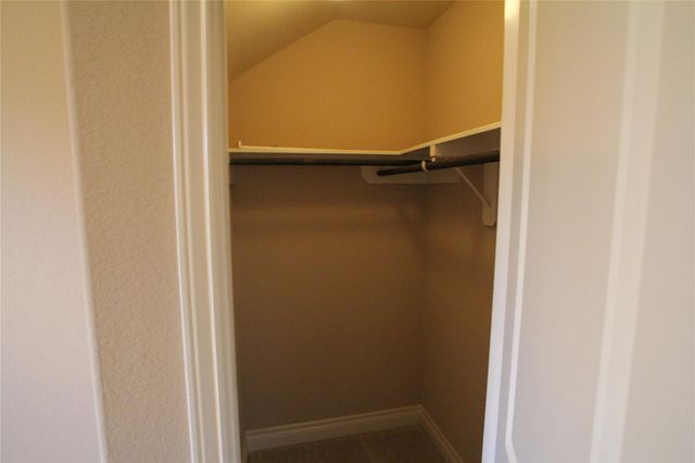 1995 Biscayne Lake Drive, Pearland, TX 77584