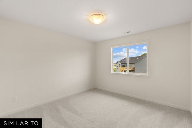1021 Shady Lane Drive, Norwalk, IA 50211