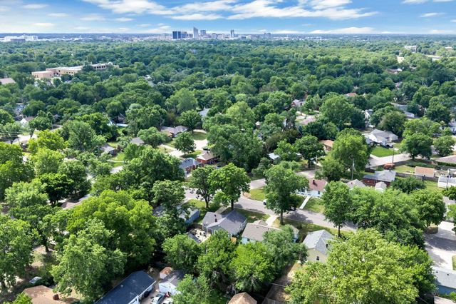 1514 W 16th St N, Wichita, KS 67203