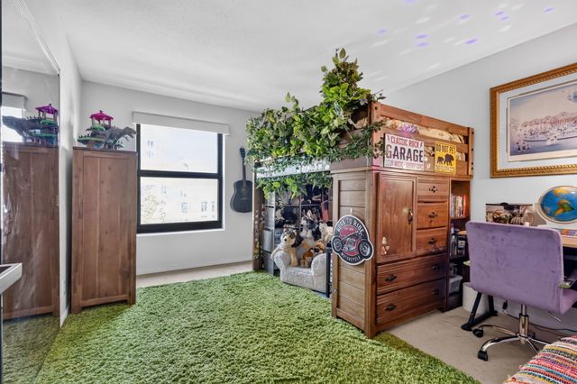 1501 S FLAGLER Drive 4B, West Palm Beach, FL 33401