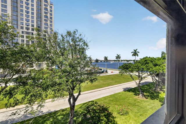 1501 S FLAGLER Drive 4B, West Palm Beach, FL 33401