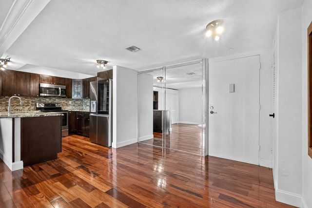 1501 S FLAGLER Drive 4B, West Palm Beach, FL 33401