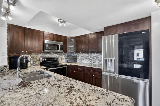 1501 S FLAGLER Drive 4B, West Palm Beach, FL 33401