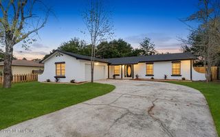 6051 SHAKESPEARE Drive, Jacksonville, FL 32244