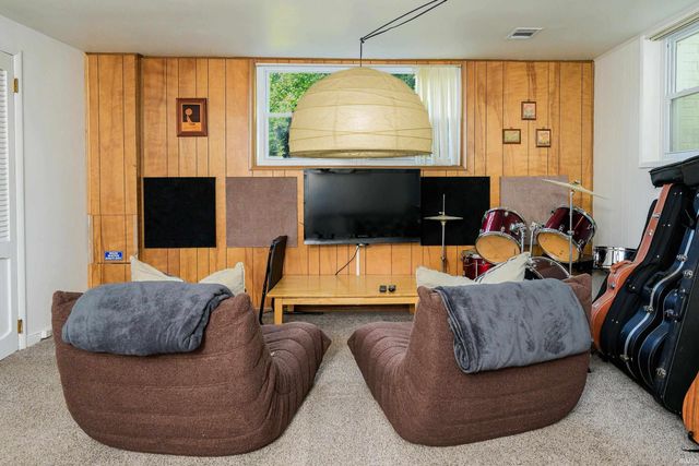 1130 W Briarcliff Drive, Bloomington, IN 47404