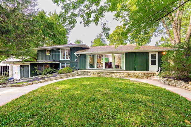 1130 W Briarcliff Drive, Bloomington, IN 47404
