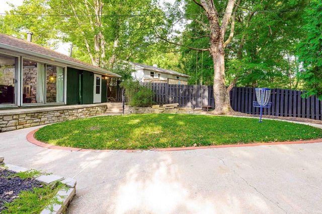 1130 W Briarcliff Drive, Bloomington, IN 47404